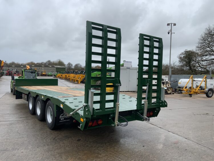 Bailey Trailers 26Ft Tri Axle Low Loader Trailer