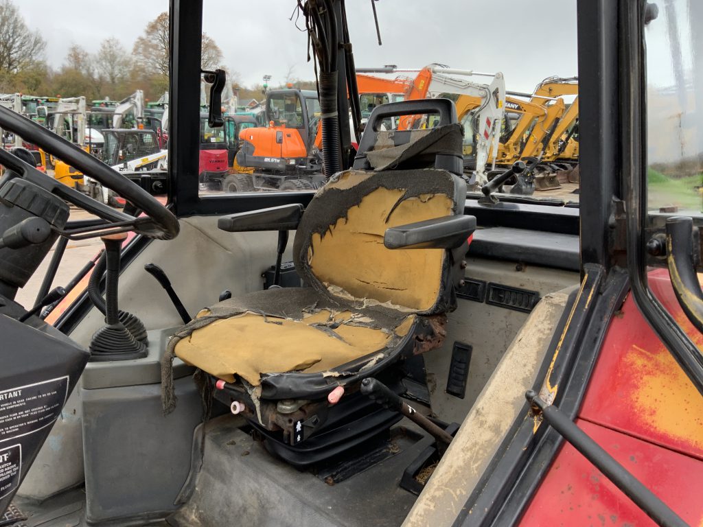 Case 4230 Tractor (ST25058)