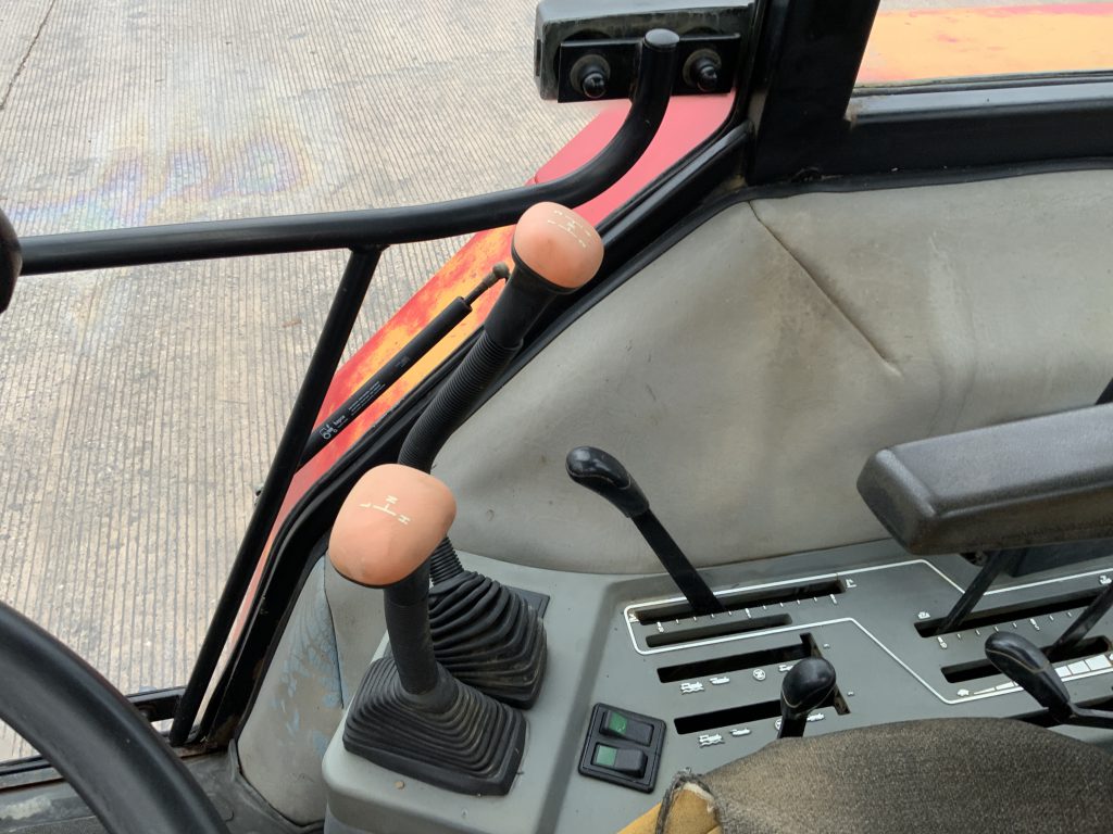 Case 4230 Tractor (ST25058)