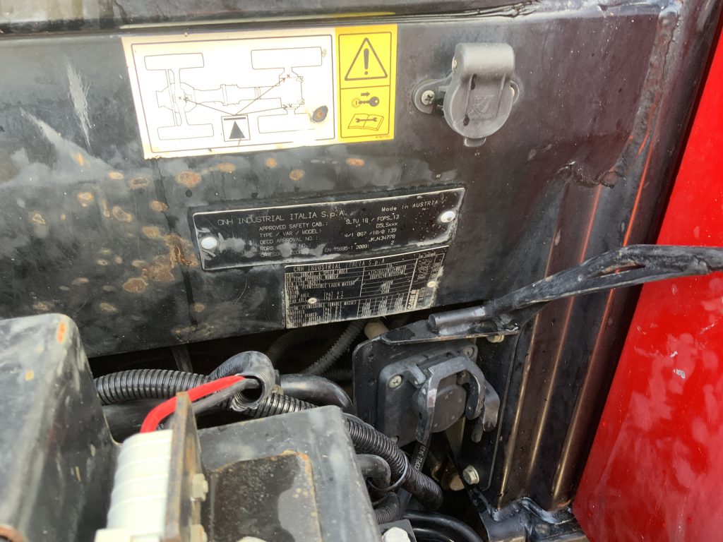 Case Puma 240 CVX Drive Tractor (ST25397)