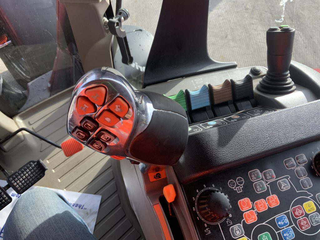 Case Puma 240 CVX Drive Tractor (ST25397)