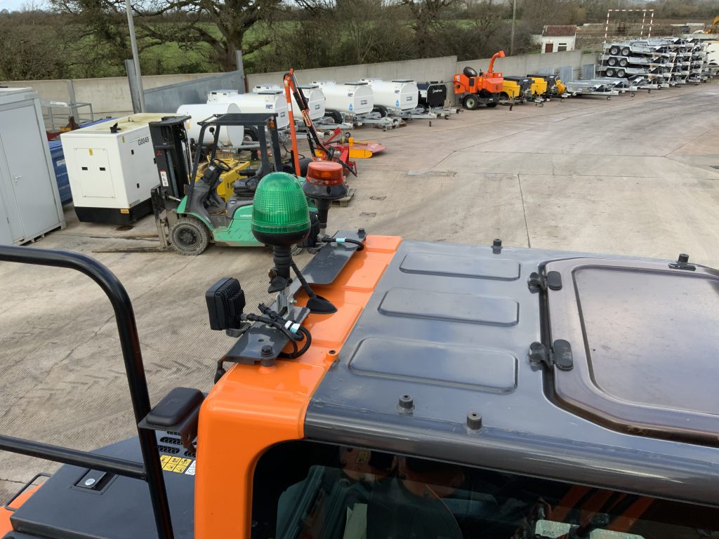 Doosan DX140 LCR Digger (ST25351)