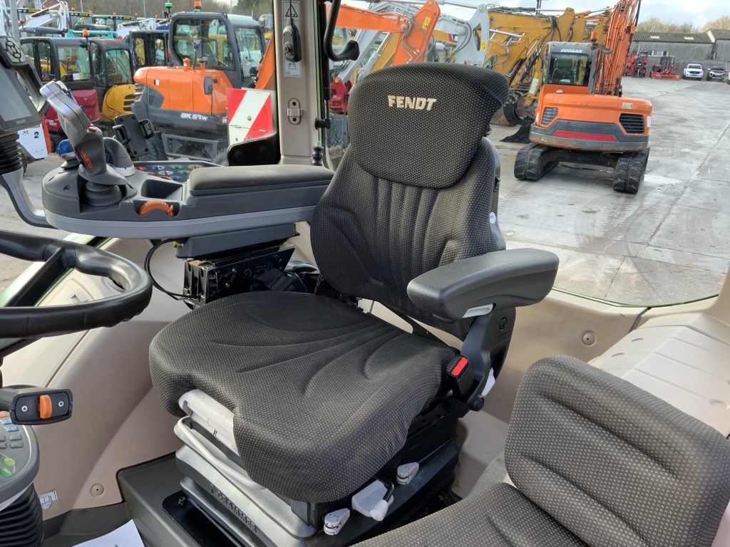 Fendt 720 Power Plus Tractor (ST25225)