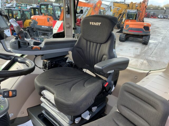 Fendt 720 Power Plus Tractor (ST25225)