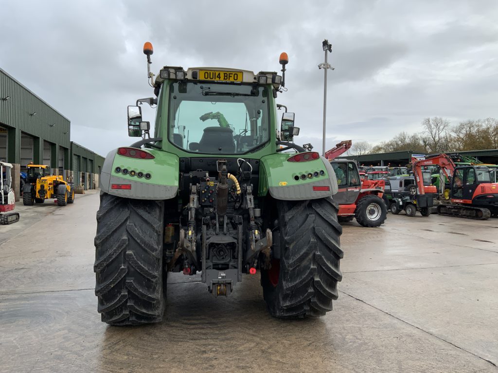 Fendt 724 Profi plus Tractor (ST25188)