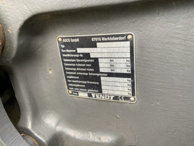 Fendt 724 Profi plus Tractor (ST25188)