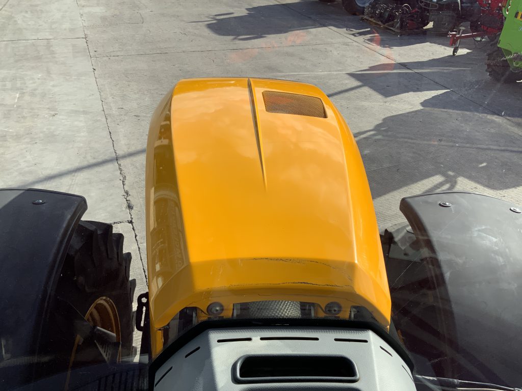 JCB 4220 Fastrac Tractor (ST24436)