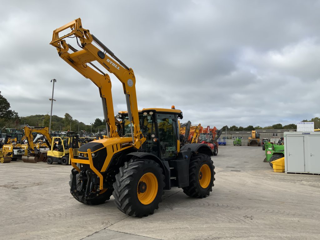 JCB 4220 Fastrac Tractor (ST24632)