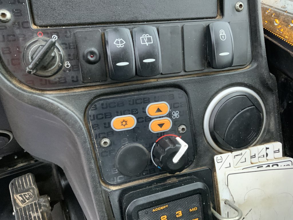 JCB 540-140Hi Viz Telehandler (ST24964)