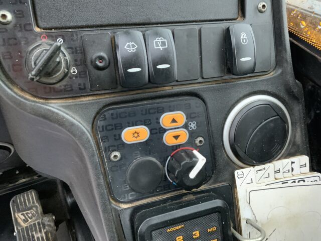 JCB 540-140Hi Viz Telehandler (ST24964)