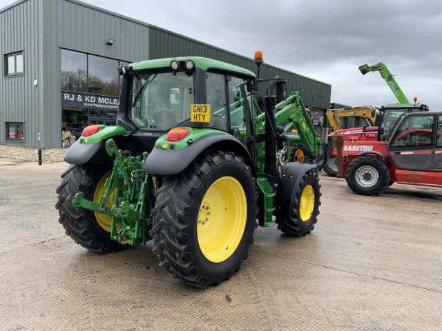 John Deere 6125M Tractor (ST25213)