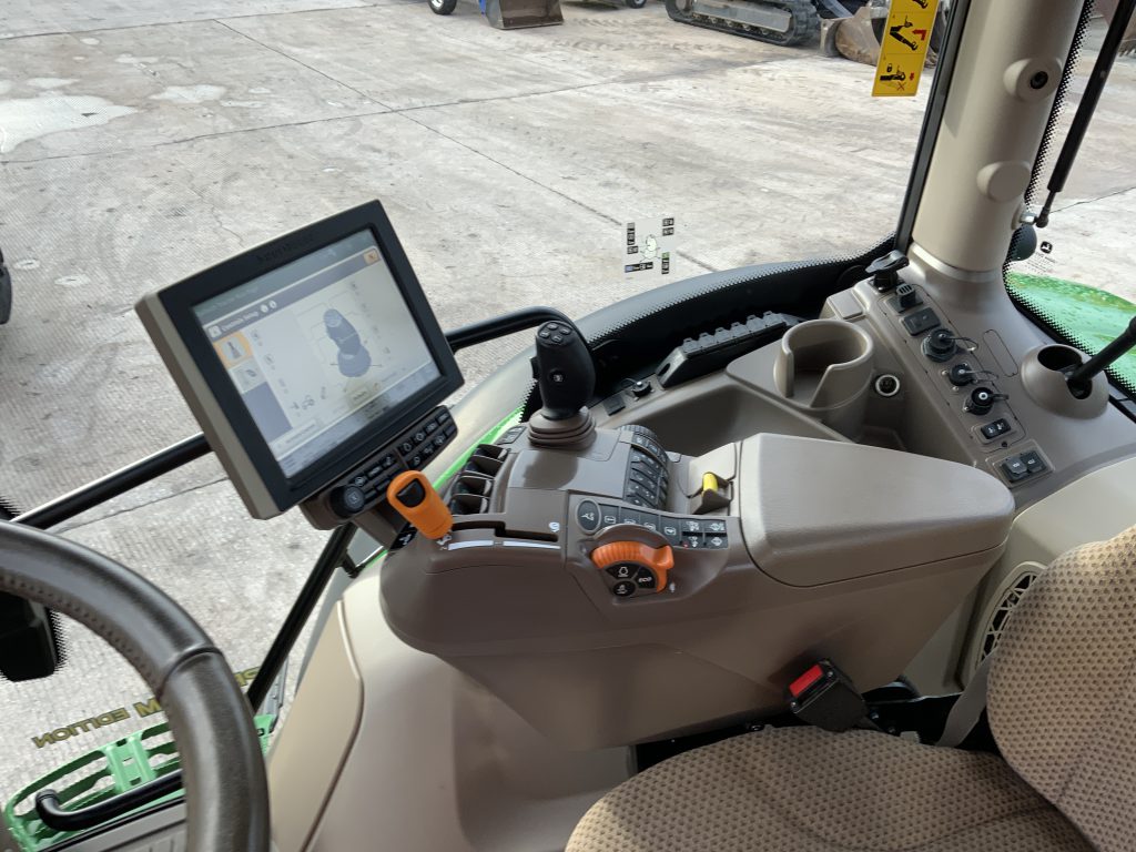 John Deere 6130R Premium Edition Tractor (ST25360)