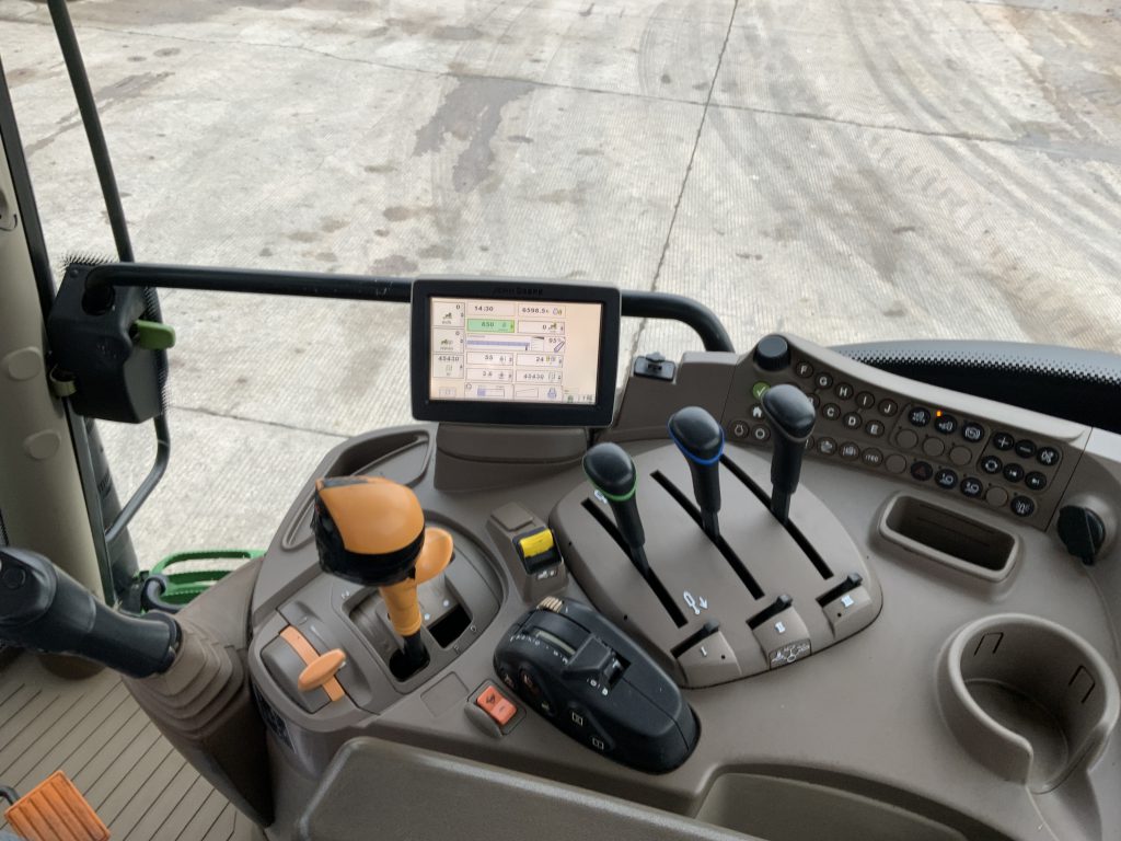 John Deere 6150R Tractor (ST25288)