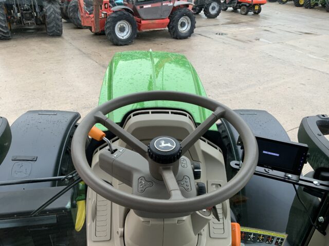 John Deere 6155M Tractor (ST25344)