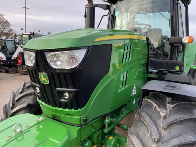 John Deere 6155M Tractor (ST25345)