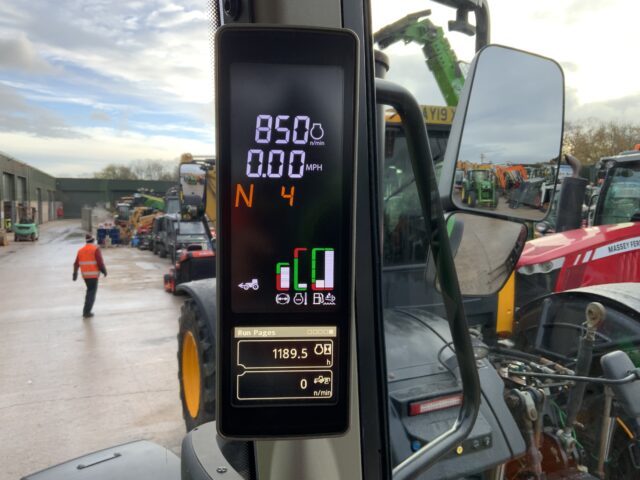 John Deere 6155M Tractor (ST25345)