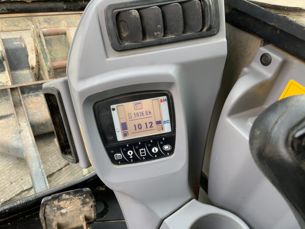 Kubota KX080-4 Digger (ST25322)