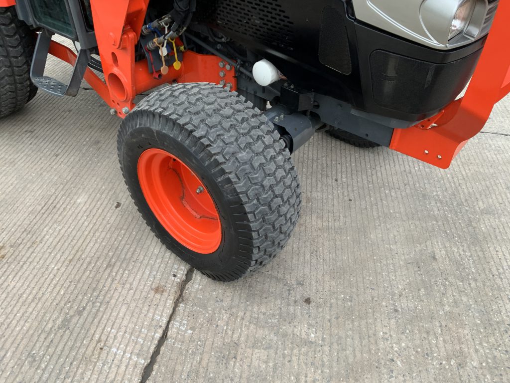 Kubota L2501 Tractor (ST25279)