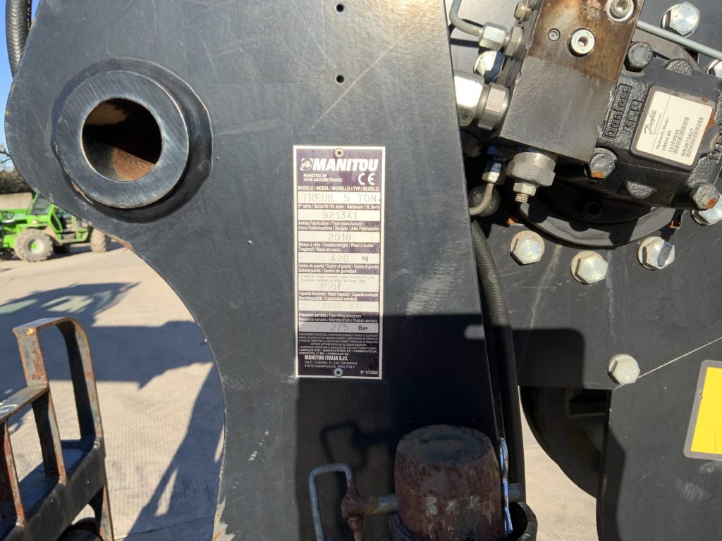 Manitou MRT 2550+ Privilege Roto Telehandler (ST25109)