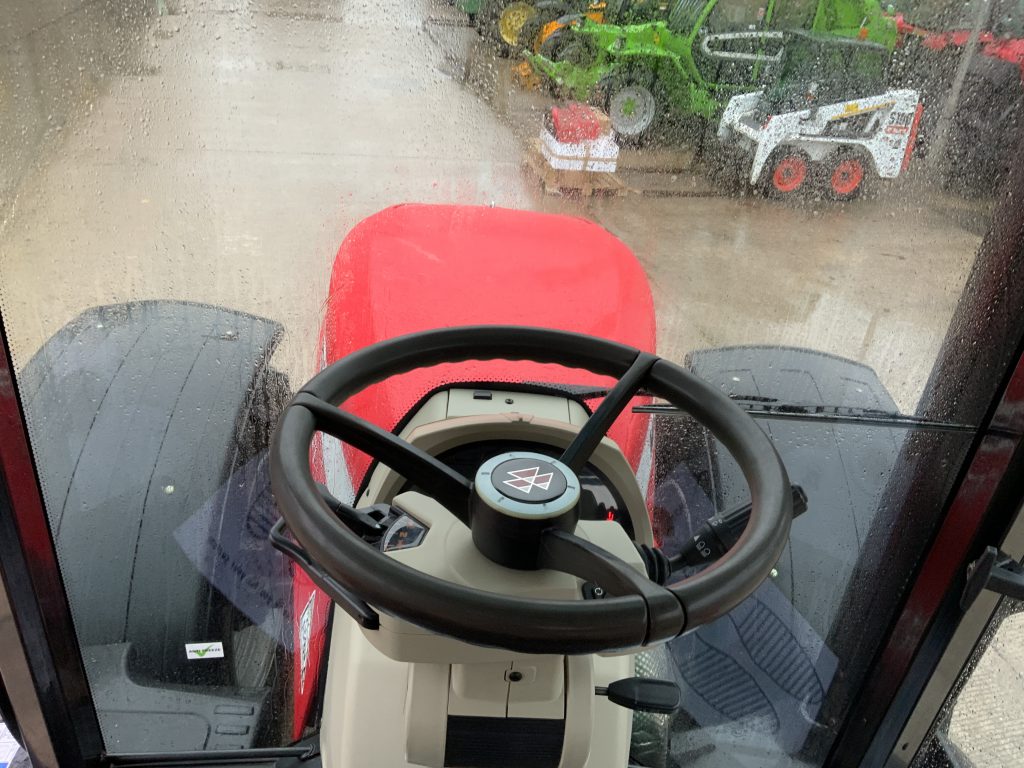 Massey Ferguson 8737 Dyna VT Tractor (ST25454)