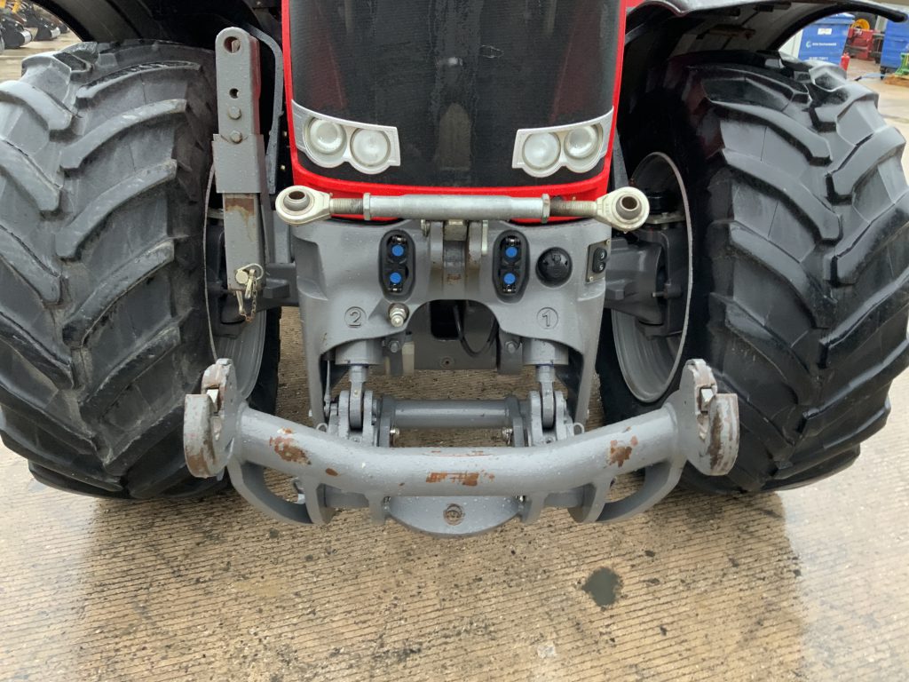 Massey Ferguson 8737 Dyna VT Tractor (ST25454)