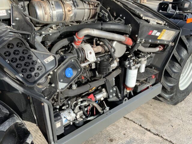 Massey Ferguson TH.7038 Telehandler (ST24380)