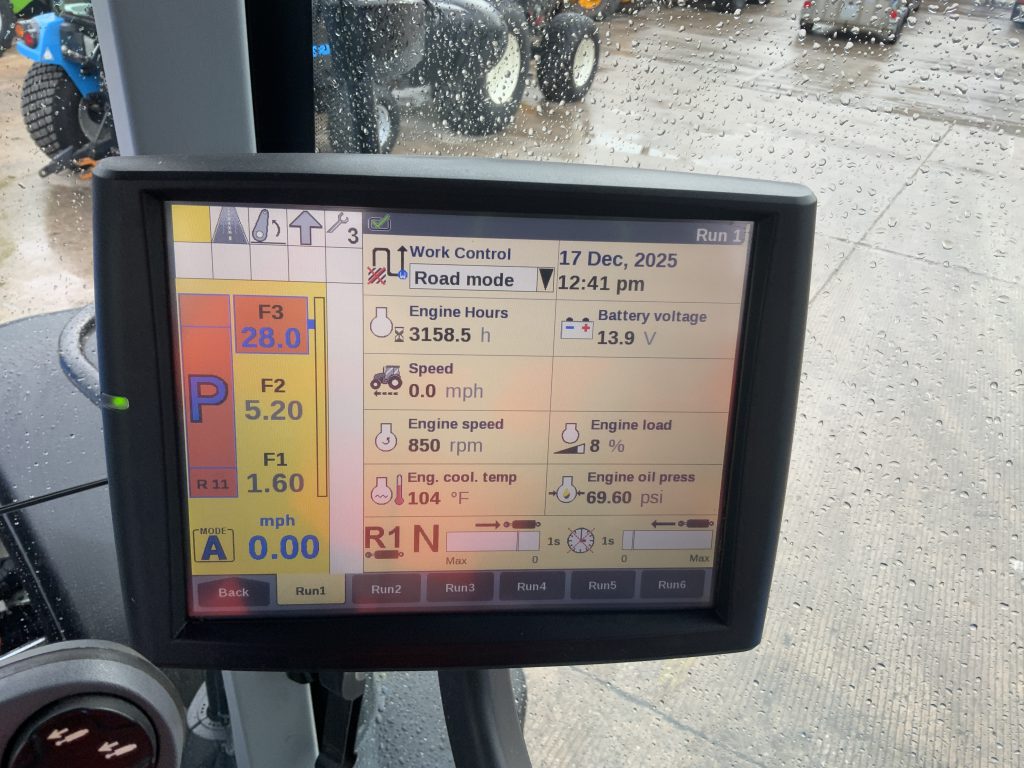 New Holland T7.210 Auto Command Tractor (ST25411)