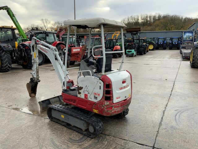 Takeuchi TB216 Digger (ST25265)