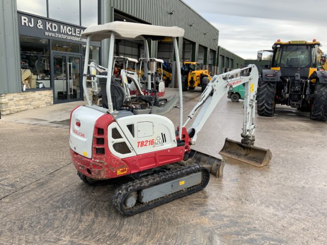 Takeuchi TB216 Digger (ST25269)