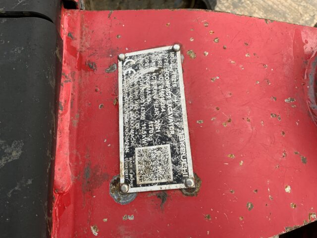 Takeuchi TB216 Digger (ST25269)