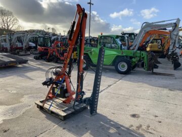 Tifermec TS370 Hedge Trimmer (ST25327)