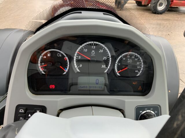 Valtra T154 Active Tractor (ST25061)