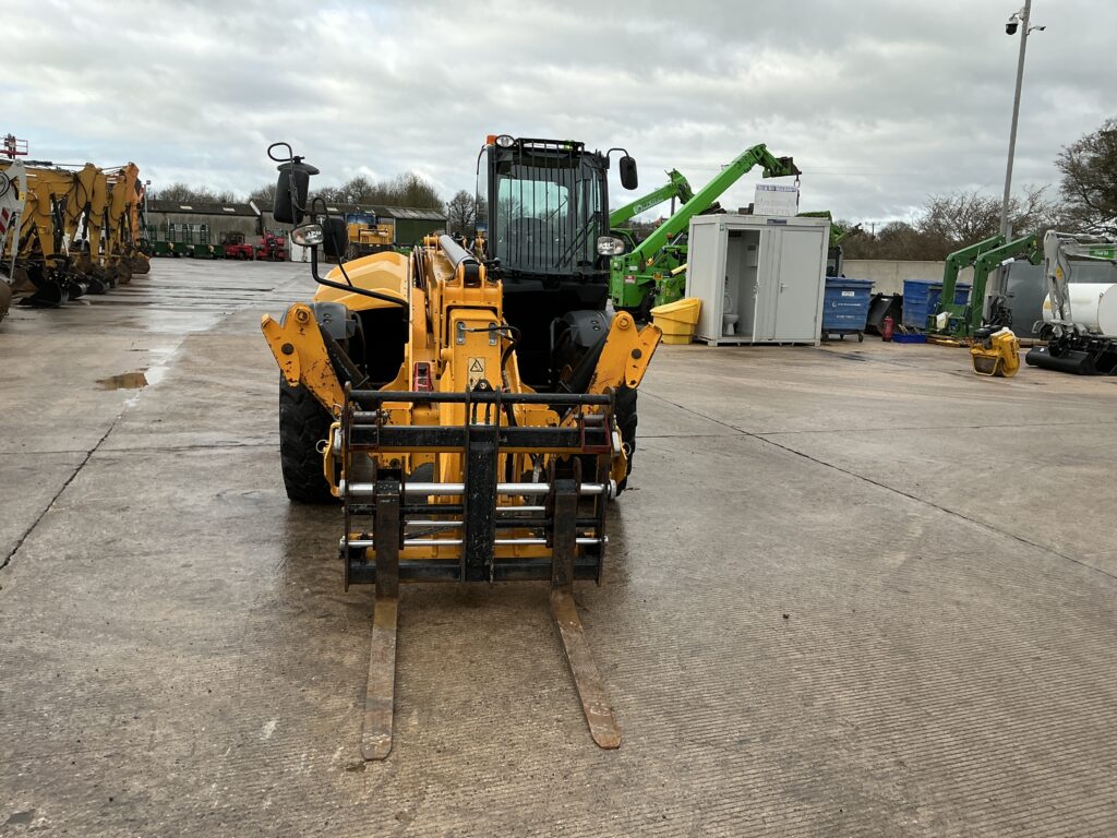 JCB 540-140 Hi Viz Telehandler (ST25370)