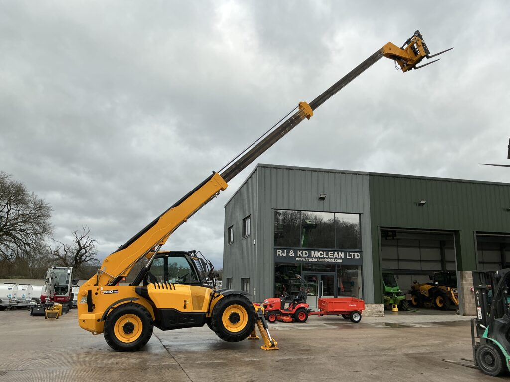 JCB 540-140 Hi Viz Telehandler (ST25370)