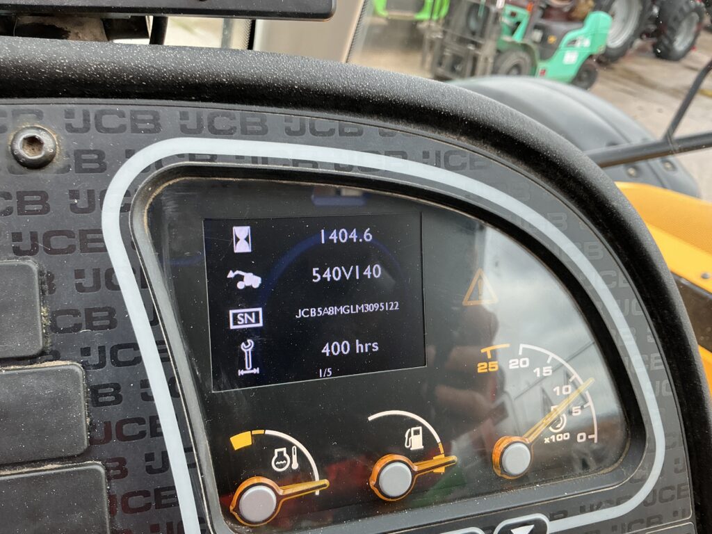 JCB 540-140 Hi Viz Telehandler (ST25370)