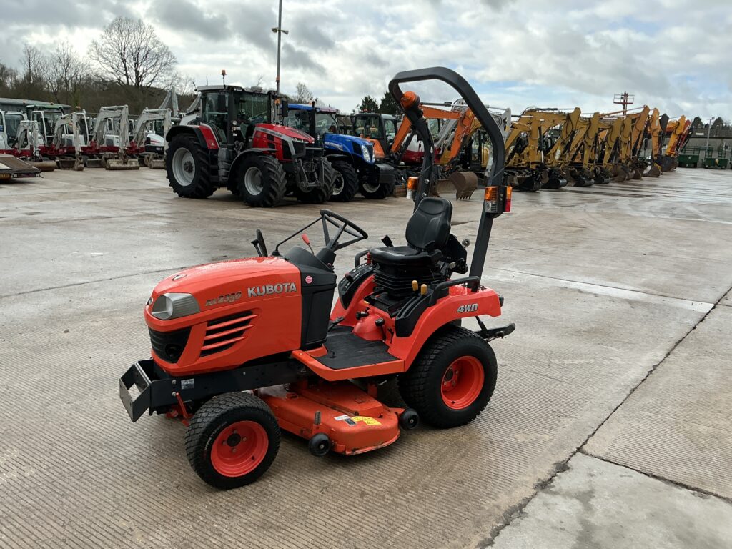 Kubota B2350 Compact Tractor (ST25524)