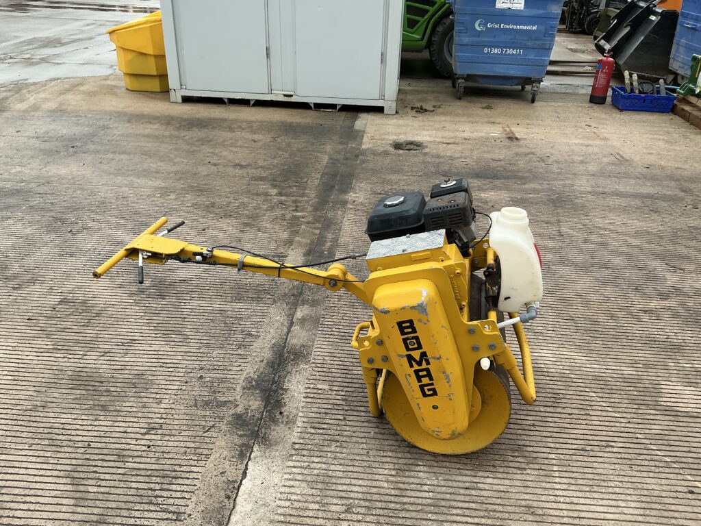 Bomag Mini Single Drum Roller (ST25533)