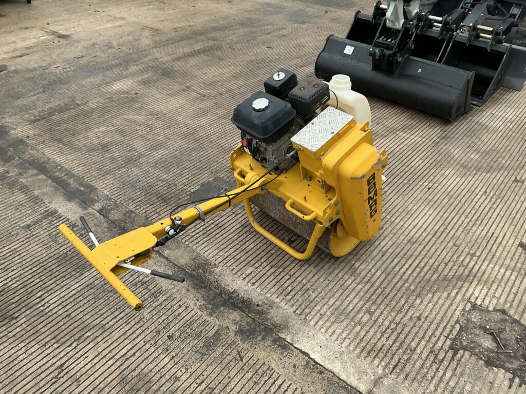Bomag Mini Single Drum Roller (ST25533)