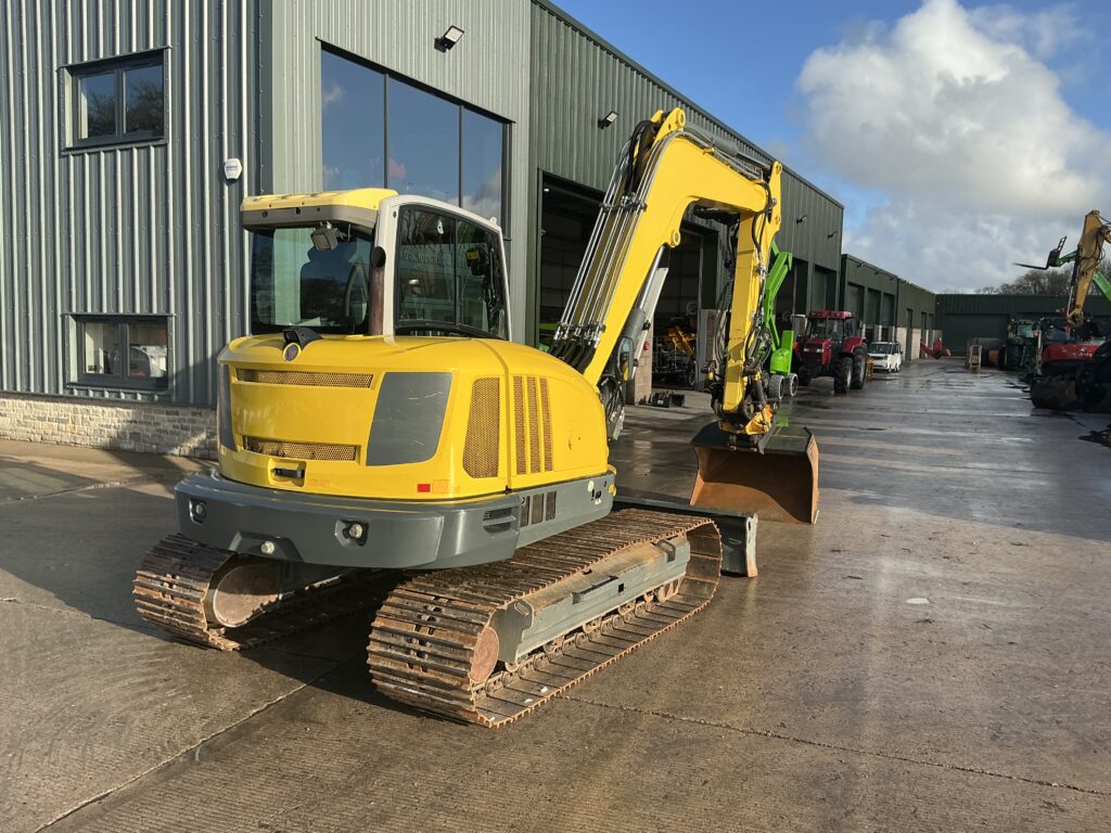 Wacker Neuson ET90 C/W Engon Tilt Rotator Digger (ST25445)