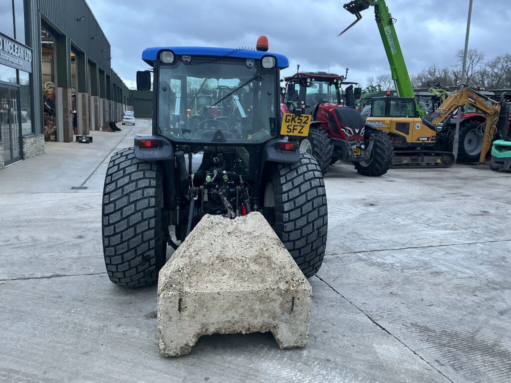 New Holland TN55D Tractor (ST25205)