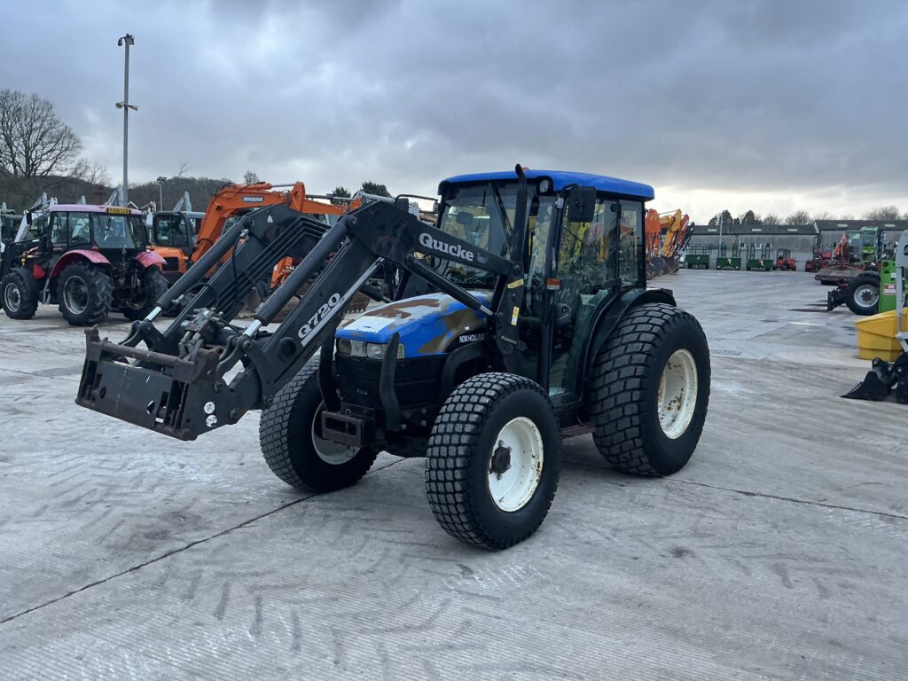 New Holland TN55D Tractor (ST25205)