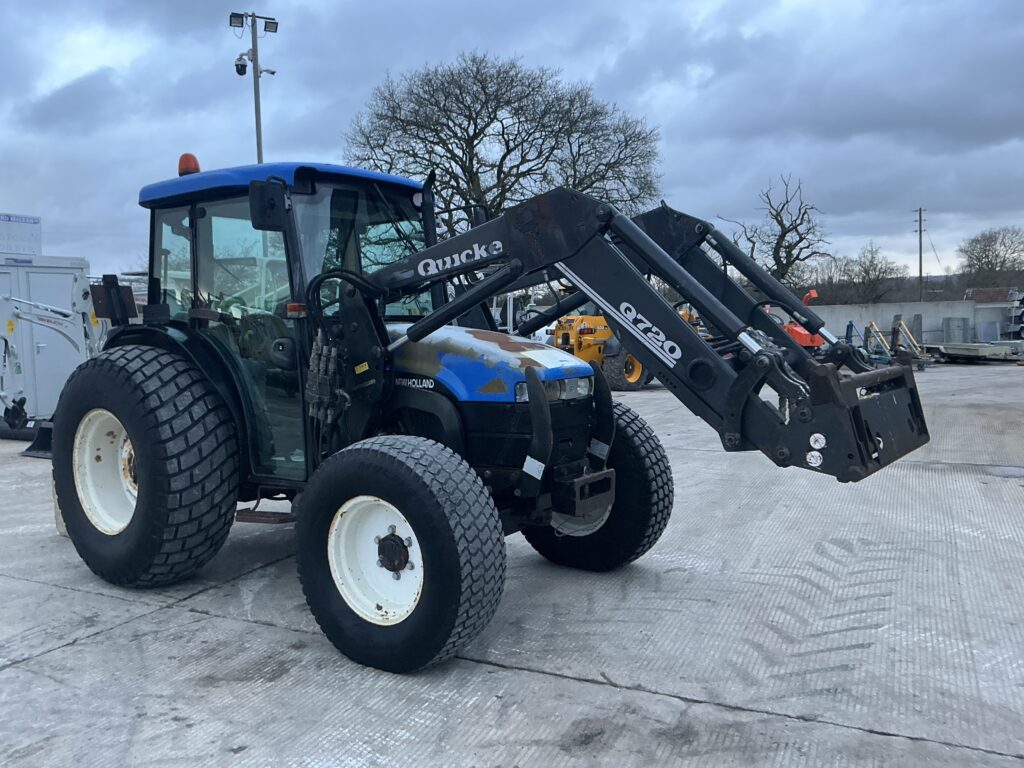 New Holland TN55D Tractor (ST25205)