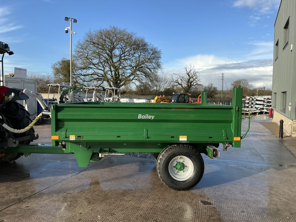 Bailey Trailers Single Axle Tipping Trailer (ST25611)