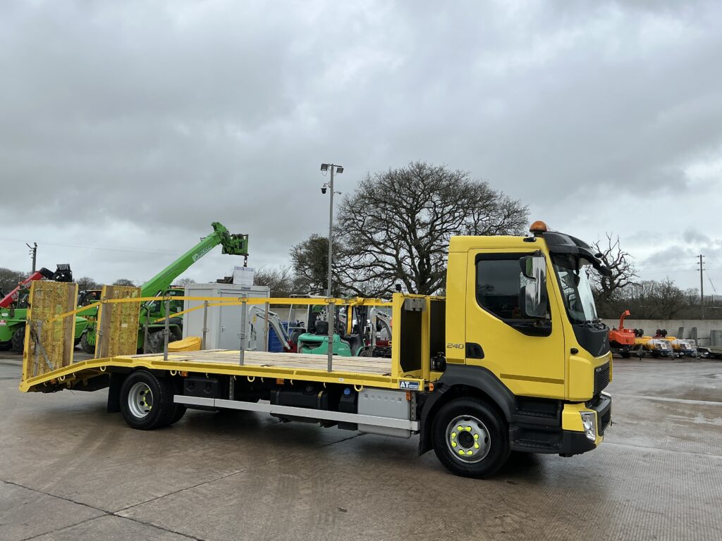 Volvo FL240 Plant Lorry (ST25598)