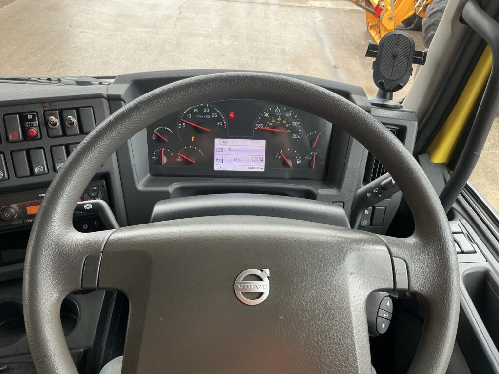 Volvo FL240 Plant Lorry (ST25598)