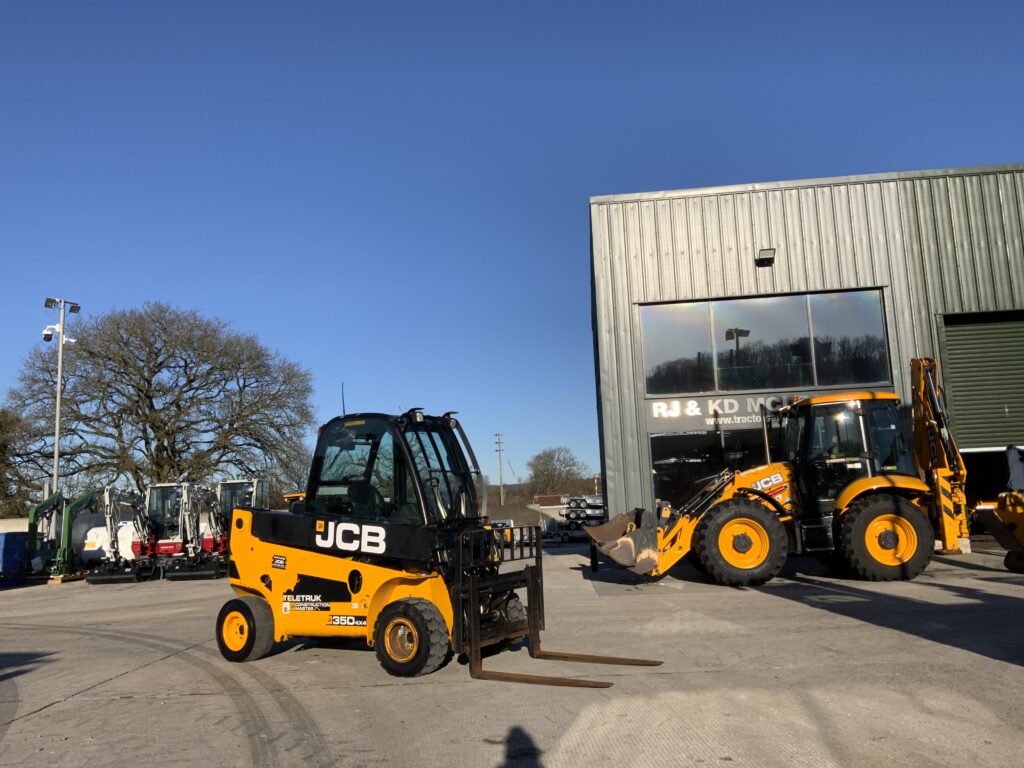 JCB Teletruk 35D Construction Master 4X4 telehandler (ST25392)
