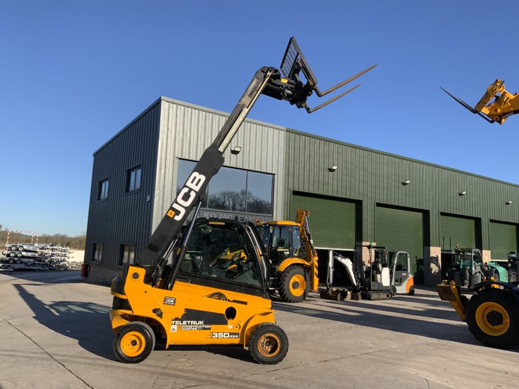 JCB Teletruk 35D Construction Master 4X4 telehandler (ST25392)