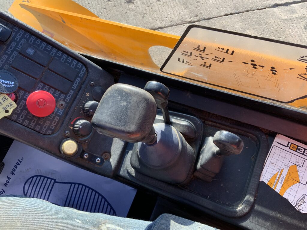 JCB Teletruk 35D Construction Master 4X4 telehandler (ST25392)