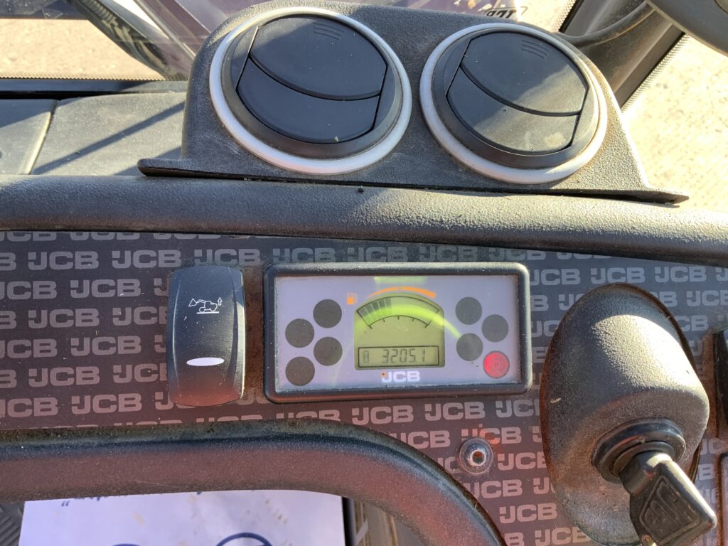 JCB Teletruk 35D Construction Master 4X4 telehandler (ST25392)