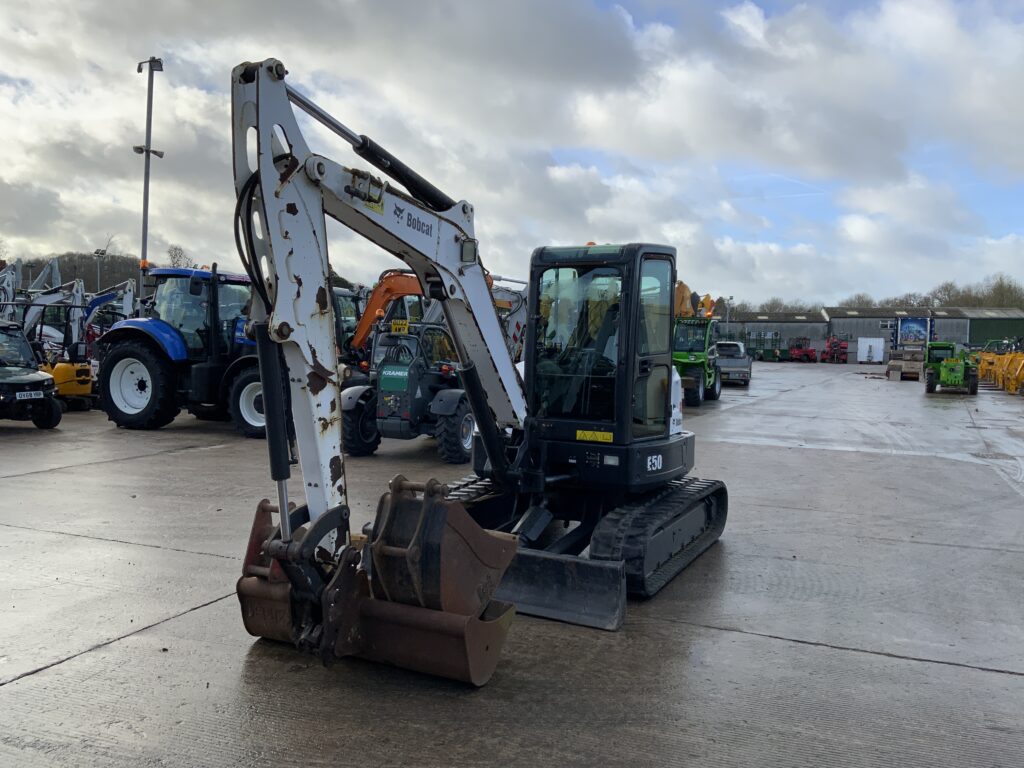 Bobcat E50 Digger (ST25476)